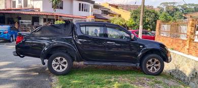 Mitsubishi Triton VGT in Seri Kembangan, SGR