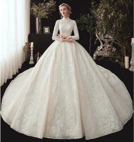 Cream long sleeve fishtail wedding gown RB1719