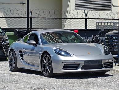 Porsche Cayman 718 in Ampang, KUL