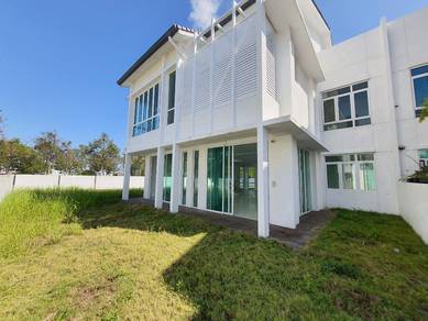 Semi-Detached House For Sale in Seremban,NSN