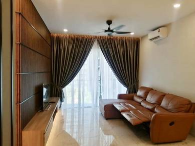 Condominium For Rent in Quay West Residence
