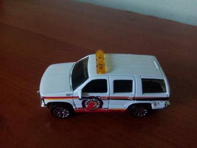 Vintage Matchbox '97 Chevy Tahoe