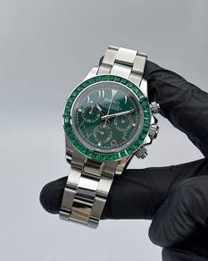 Custom Seiko Mod 39.5mm Green Diamond Arabic