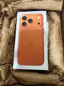 [BNIB] IPhone 17 Pro Cosmic Orange(Apple Malaysia)