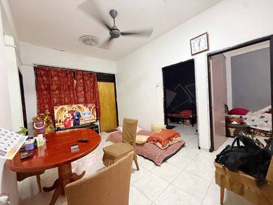 Flat For Sale in Flat Taman Perling