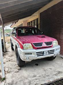 Mitsubishi Storm GLX in Kulim, KDH
