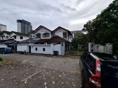 Semi-Detached House For Sale in Johor Bahru,JHR