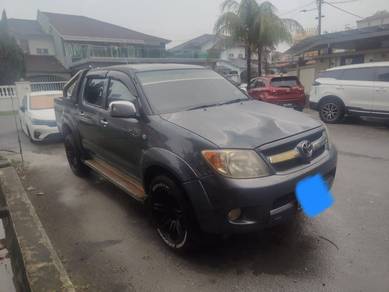 Toyota Hilux G in Klang, SGR