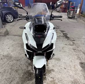 Honda ADV 160