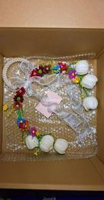 bunga tangan pearl 