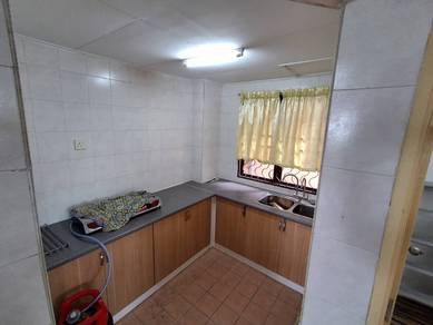 Condominium For Sale in Villamas (Sungai Buloh)