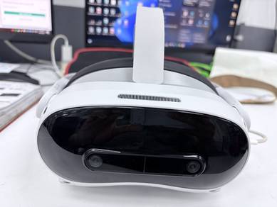 VR Pico 4 Ultra