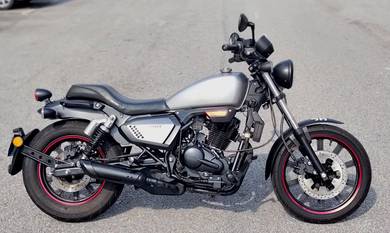Keeway K-Light 202
