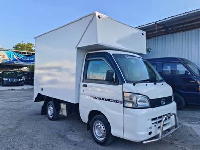 Lorry Lori Recond Daihatsu Hijet Pick-up Luton BOX