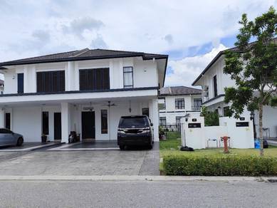 Semi-Detached House For Auction in Puncak Alam,SGR