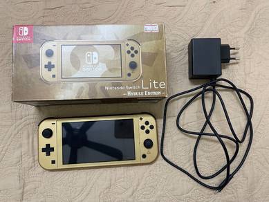Nintendo Switch Lite - Hyrule Edition 32GB (USED)