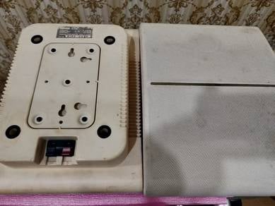 Yamaha Surround Speaker