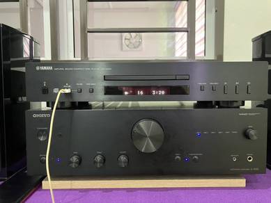 onkyo 9030 stereo amp