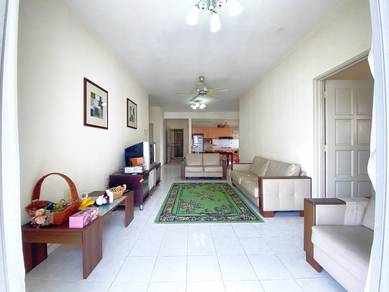 Condominium For Sale in Platinum Hill PV 5