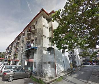 Flat For Sale in Lorong Tenggiri