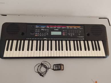 Yamaha Keyboard PSR E263