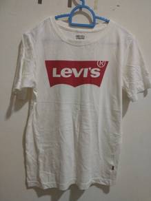 Levis t shirt size m for kids