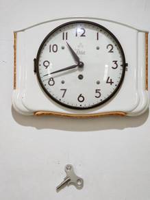 Kitchen Clock Peter