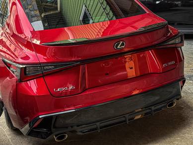Lexus IS 300 F-SPORT in Sungai Besi, KUL