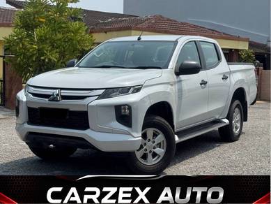 Mitsubishi Triton VGT M/T in Mid Valley City, KUL