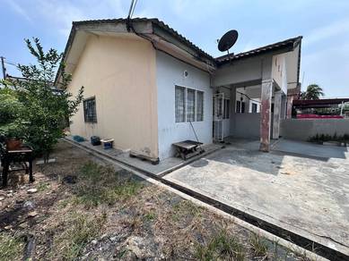 1-storey Terraced House For Sale in Jeram,SGR
