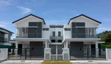 Semi-Detached House For Sale in Seremban,NSN