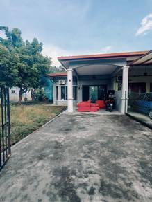 Semi-Detached House For Sale in Klang,SGR