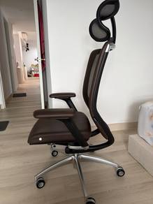 Wagner Titan Limited ergonomic chair (still new)