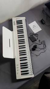 61 Keys Rechargeable Piano Electronic Keyboard