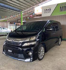 2014 Toyota Vellfire Z GOLDEN EYES