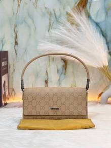 Gucci Vintage Flap Pochette Bag