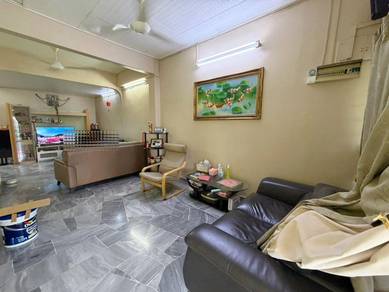 1.5-storey Terraced House For Sale in Kepong,KUL