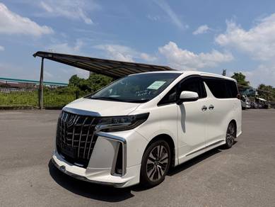 Toyota Alphard SC in Kuching, SWK