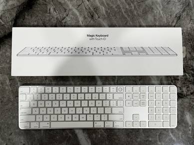 Apple Magic Keyboard with Touch ID