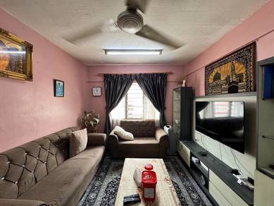 Flat For Sale in Sri Impian ( Ukay Perdana )