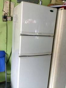 3 Door Pintu Fridge Gold Star Peti Refrigerator