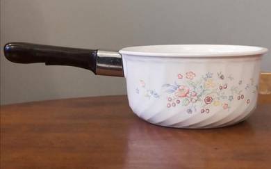 Arcopal arcoflam Victoria sauce pan
