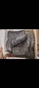 Kasut Operasi Leather 