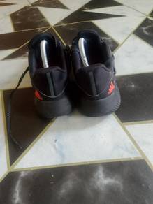 kasut adidas