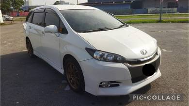 Toyota Wish S in Seri Kembangan, SGR