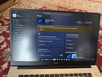 Huawei MateBook D 15 (2021 Model).