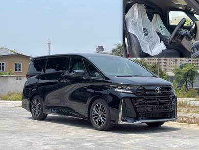 Toyota Vellfire Z PREMIER in KLCC, KUL