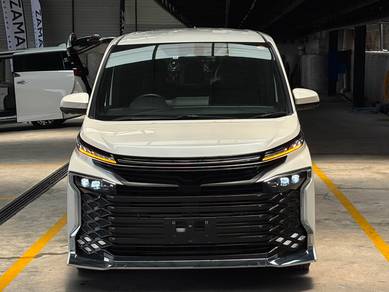 2022 Toyota Voxy S-Z