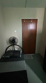 Room in Batu Caves, SGR