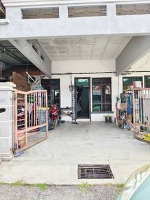 Terraced House For Sale in Klebang,MLK